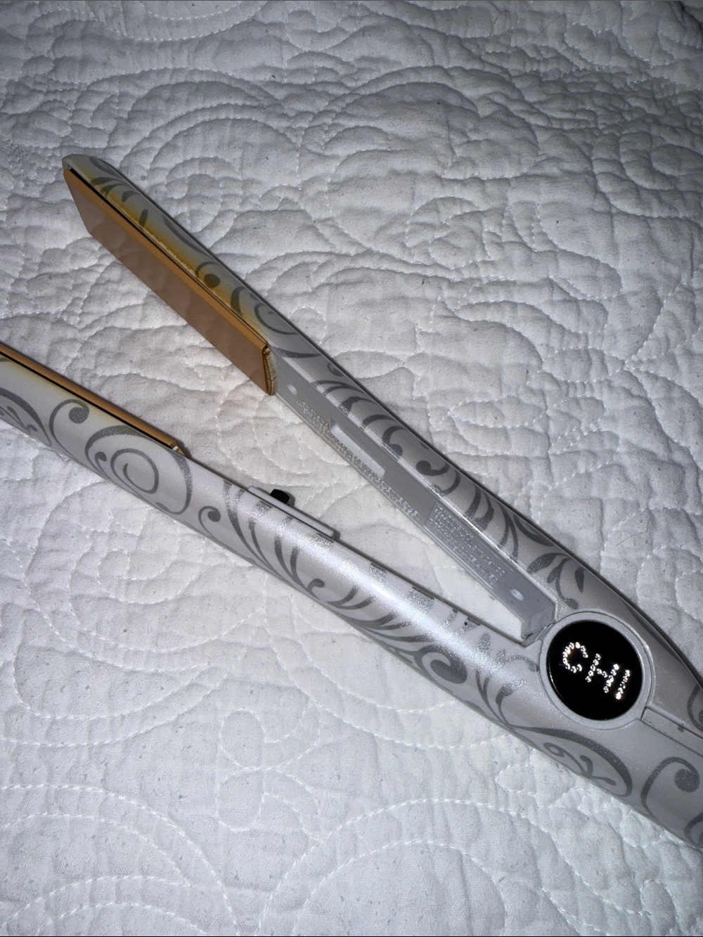 CHI flat iron